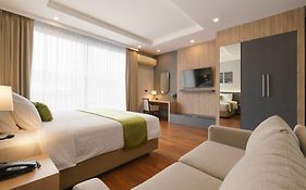 Icheck Inn Sukhumvit Soi 2